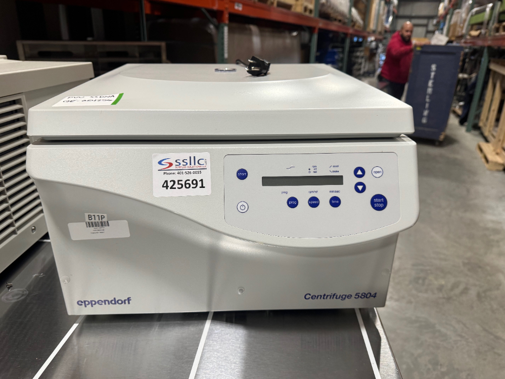 Image of Eppendorf 5804 Centrifuge